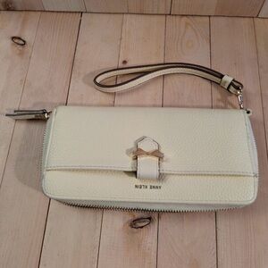 Anne Klein Cream/Pale Yellow Wristlet Wallet 8x4